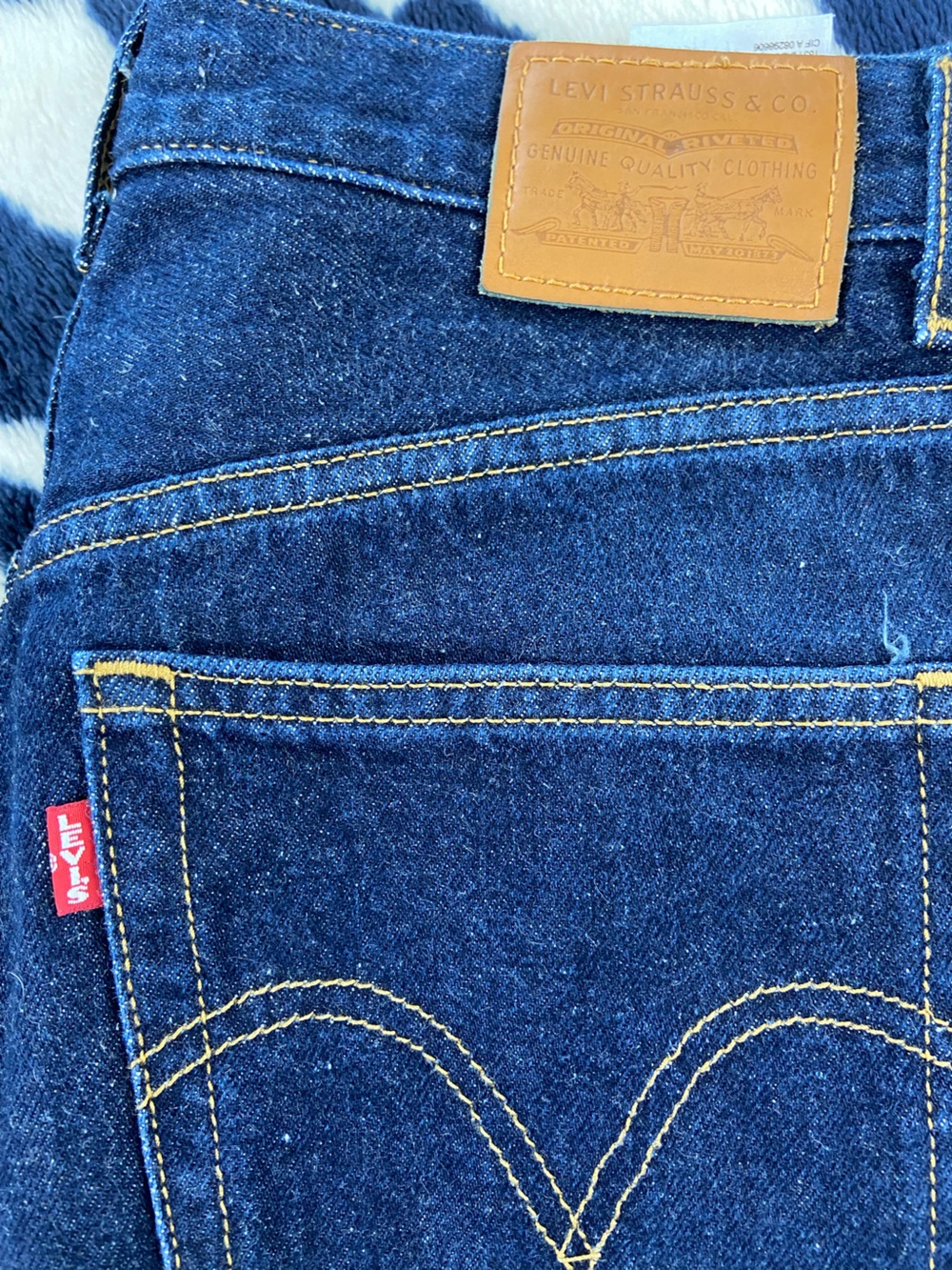 Levi's High Loose Dark Blue Wash Indigo Straight Wide Leg High-Rise Jeans Sz 27 - Picture 10 of 14